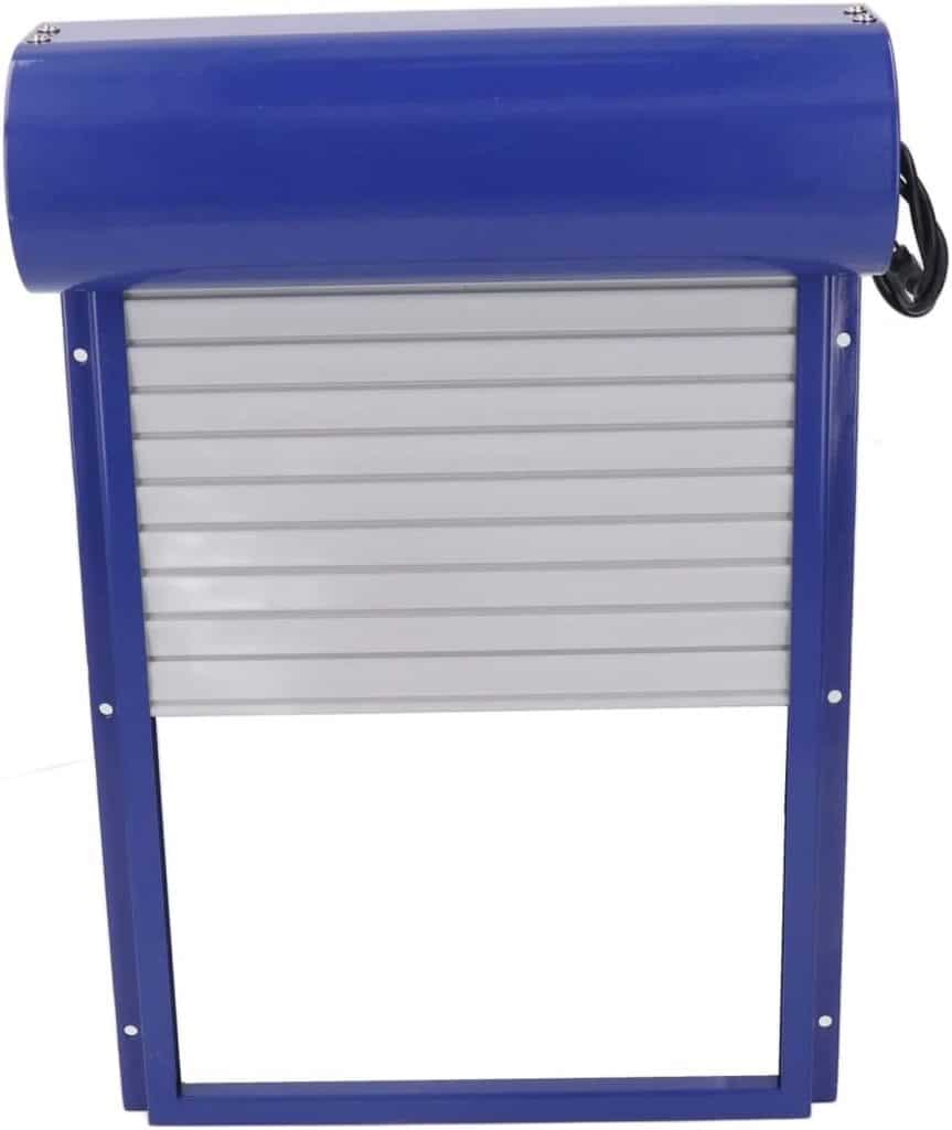 Test du yusat : porte automatique avec rideau roulant pour poulailler