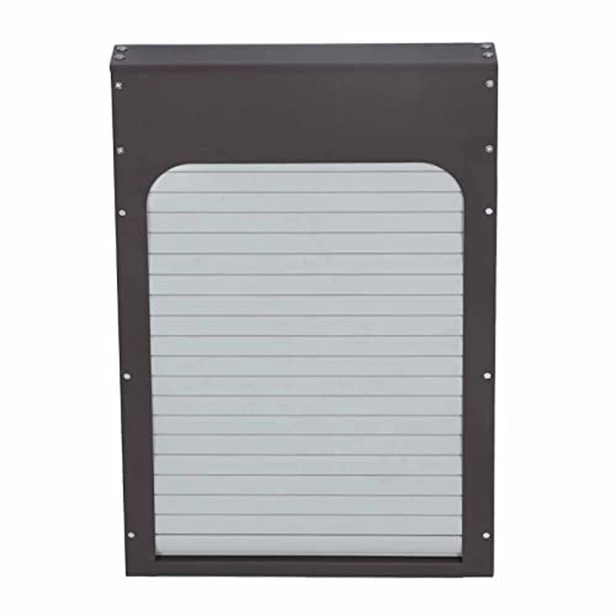 Test : porte de poulailler automatique Yusat à piles