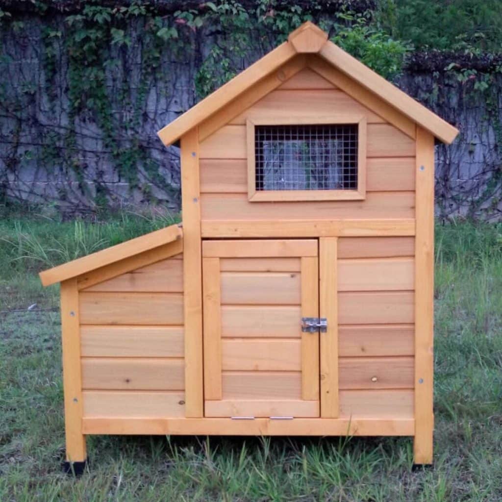Test du poulailler Bantam Animal Valley : compact et pratique pour 1 à 2 poules